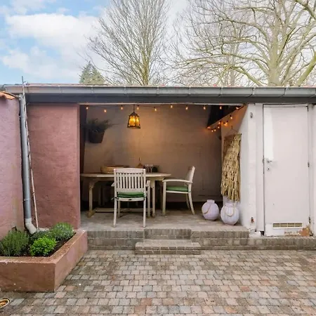 Holiday home Huswell - Charming Town-house In The Center Of