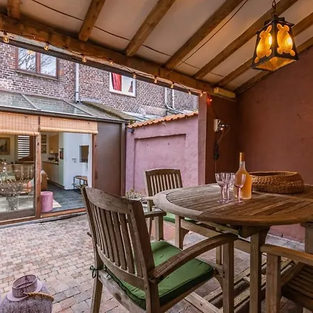 Huswell - Charming Town-house In The Center Of Bruges
